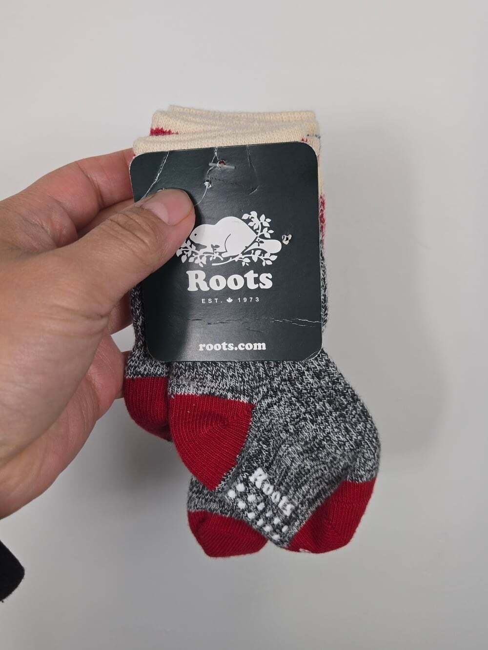 Roots Canada Toddler Socks 2 Pack Maple Leaf 0-12M NWT Cabin